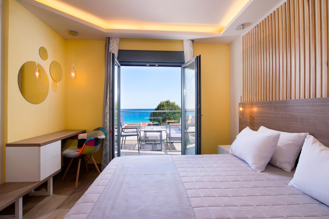 Semiramis Luxury Suites Chrisi Ammoudia Exterior foto
